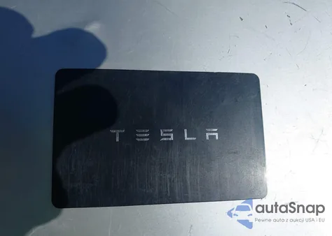 2023 Tesla Model 3 Rear-Wheel Drive z USA, uszkodzony, nr VIN 5YJ3E1EA8PF422714